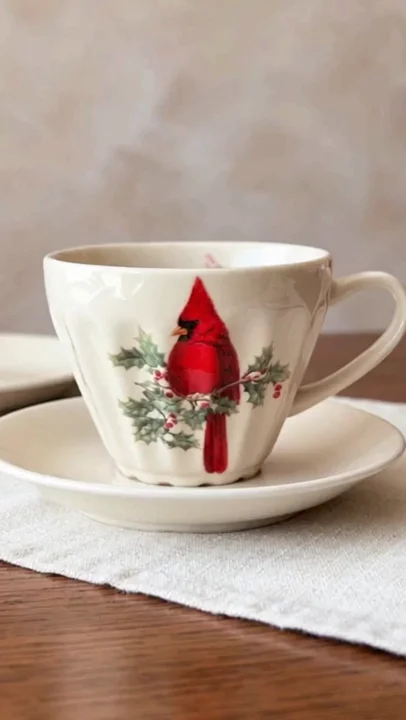 Cardinal Cozy Tea Cup & Saucer Set | Topolino Variety Store